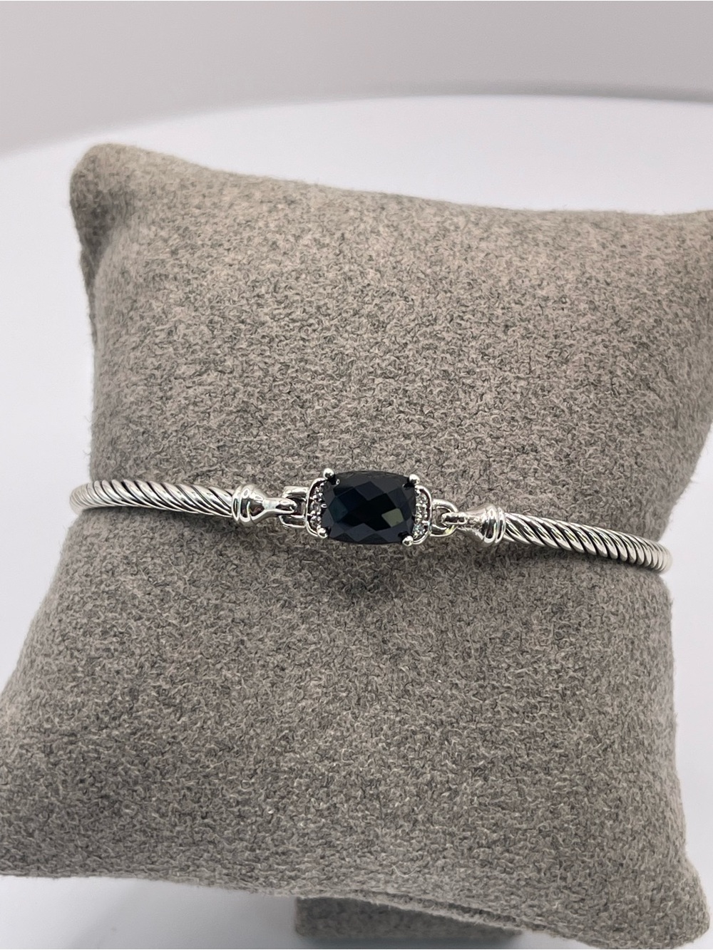 David Yurman Black Onyx Petite Wheaton Bracelet with Diamonds - Picture 11 of 11
